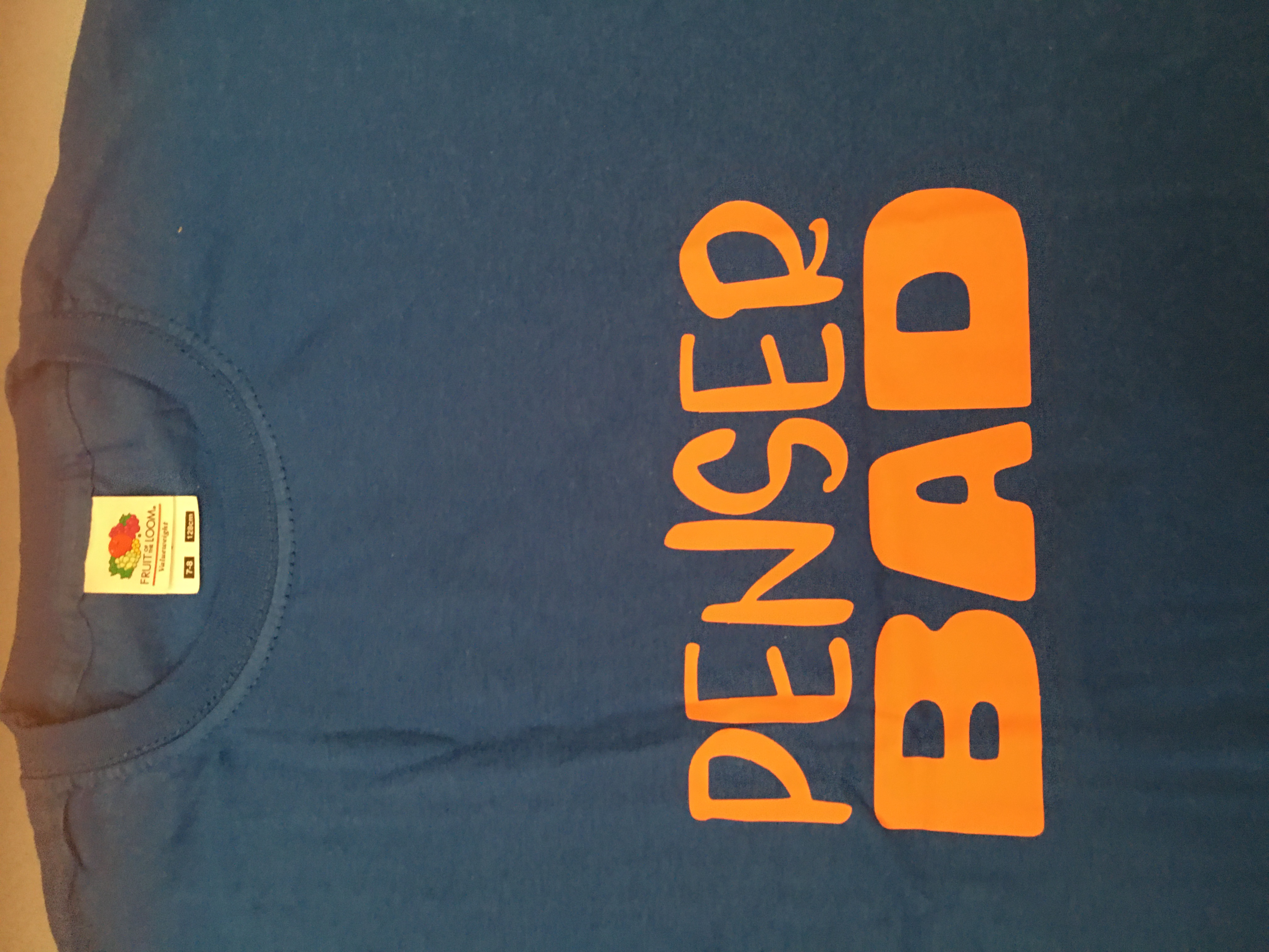 Unisex T-shirt déjà floqué "Penser Bad"